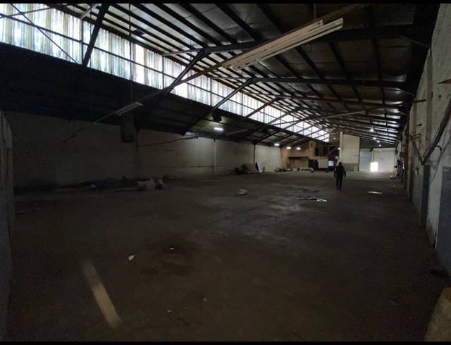 5,500M² WAREHOUSE TO LET IN MAITLAND